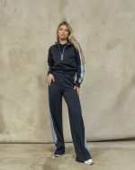 Navy stripe set
