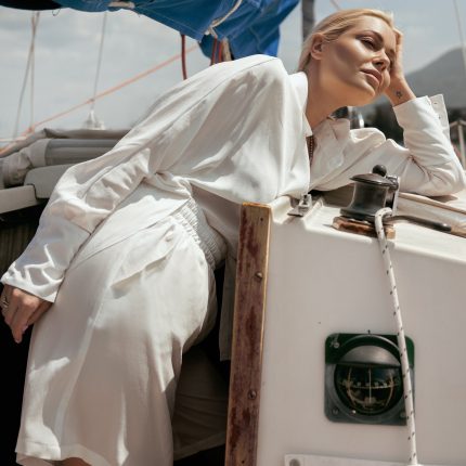 Voyage pearl silk shorts