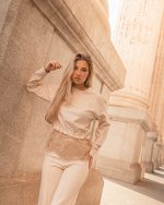 cream lace sweatshirt - Image 3