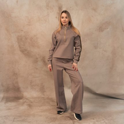 Light brown stripe set