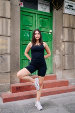 Black essential short set