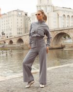 Light grey set