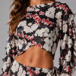 Black red top